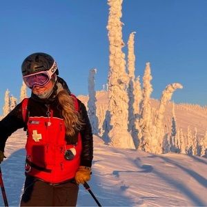 Meet your Posher, Angie